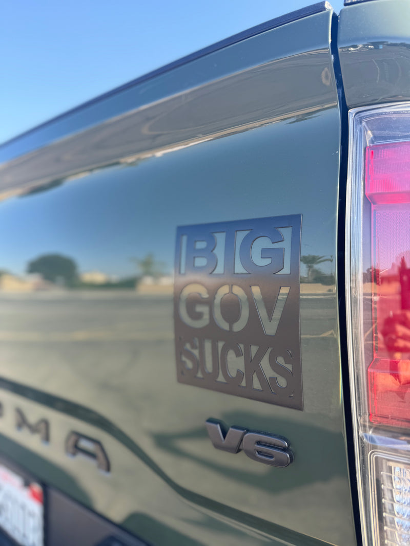 Big Gov Sucks Vehicle Magnet